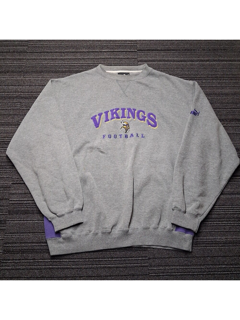 Puma Minnesota Vikings Mens 2XL Crewneck Sweatshirt Gray Purple Embroidered NFL